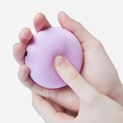 Silicone mini 2 facial cleansing brush 2020 Face Cleaner Sonic Facial Face with protect cover soft Brush for face